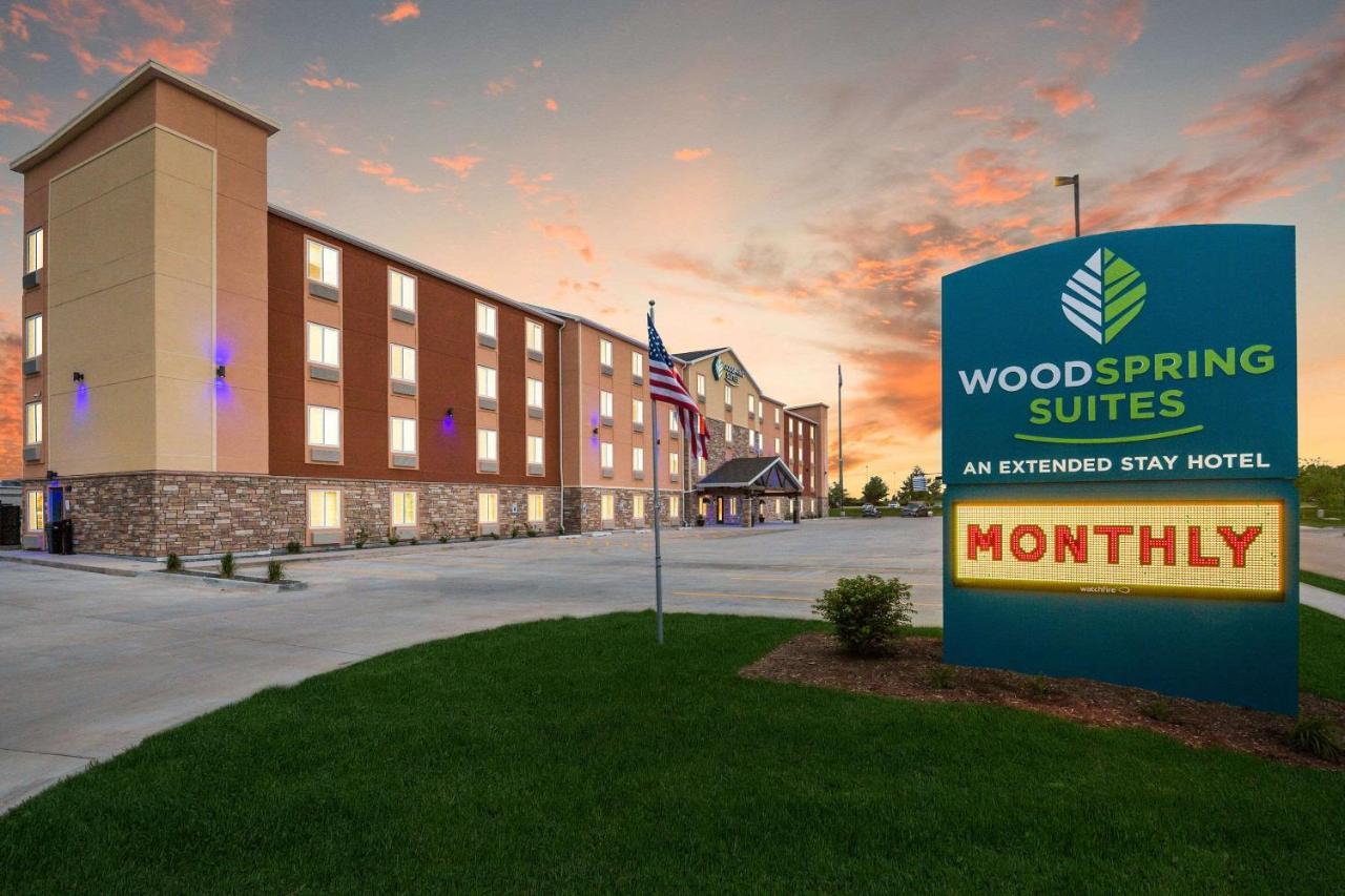 Woodspring Suites Davenport Quad Cities Exterior foto